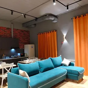  Hostel Bro